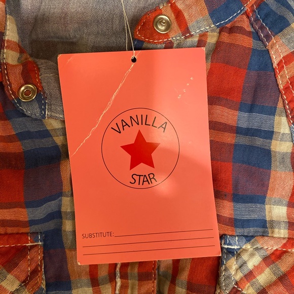 Western style, plaid shirt. - Picture 5 of 9